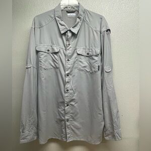 Columbia Button Down Fishing Shirt. Men’s XXL Gray Vented Omni Wick long Sleeve.